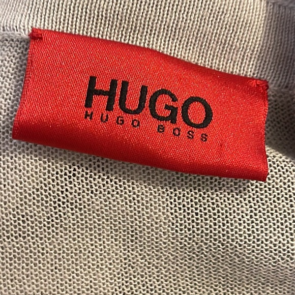 Hugo Boss hoodie. Pretty and lightweight the perfect layer for your outfit. - Picture 5 of 5